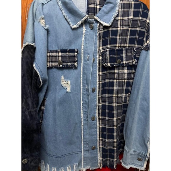 Miss Me mixed media shacket size Meduim - Picture 7 of 7